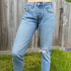 Levi’s Embellished Pockets Size 24 Women